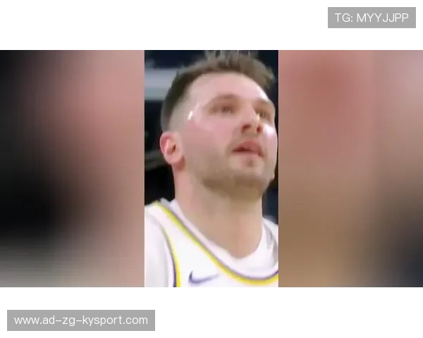 东契奇手感炽热再次三十加，东契奇30+20+10